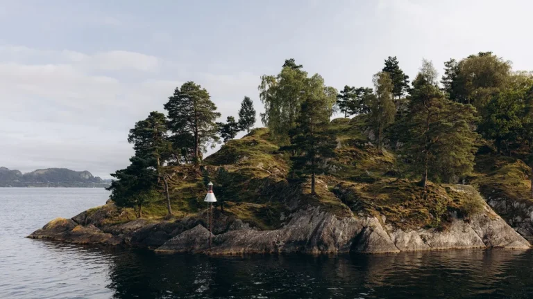 Hardangerfjord – widok związany z planowaniem podróży