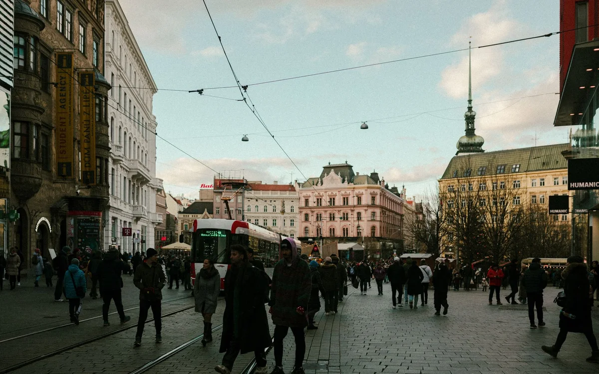 Oslo komunikacja miejska – Jak złożyć gotową mapę logiczną zwiedzania Oslo transportem publicznym