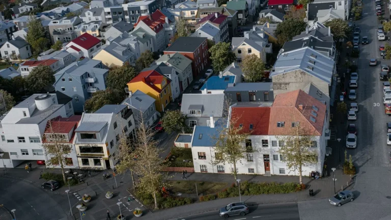 Reykjavik komunikacja miejska – widok związany z planowaniem podróży