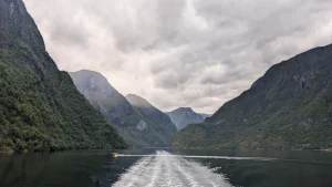 Sognefjord – widok związany z planowaniem podróży