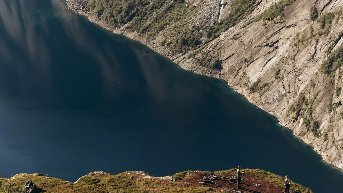 Trolltunga – widok związany z planowaniem podróży