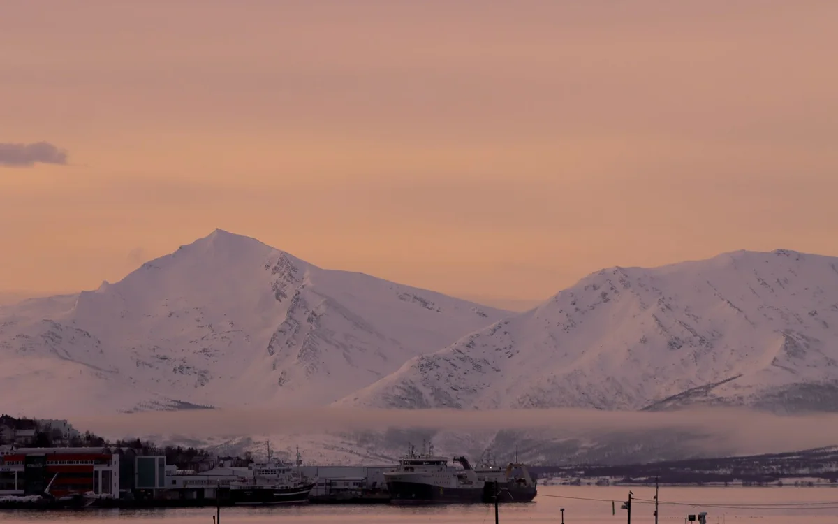 Troms&oslash; zimą &ndash; Jak uniknąć mandat&oacute;w i ryzykownych sytuacji